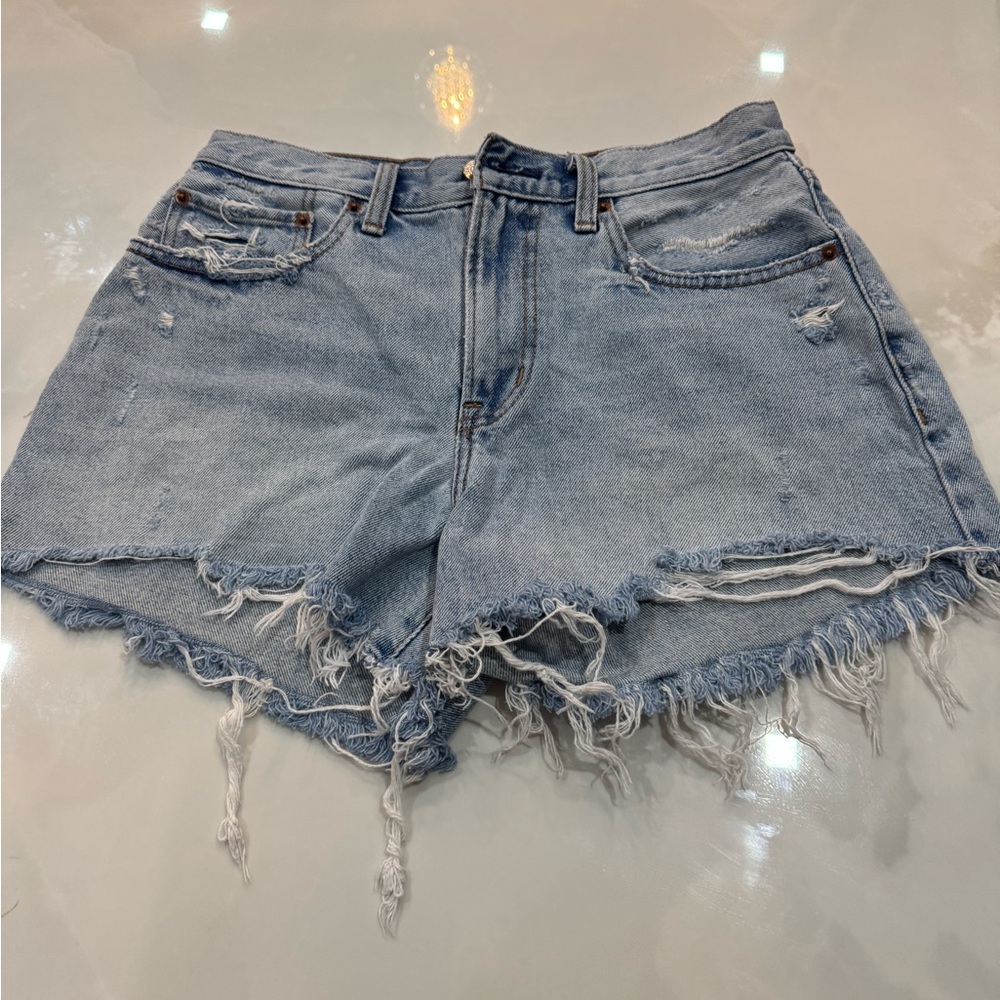 ABERCROMBIE & FITCH JEAN SHORTS